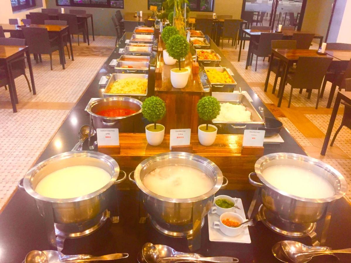 Chalong Miracle Lakeview Aparthotel