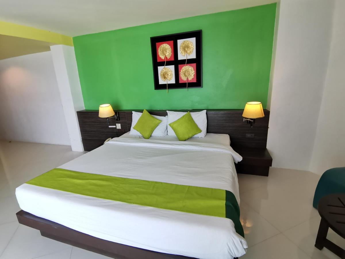 Twin Hotel Phuket