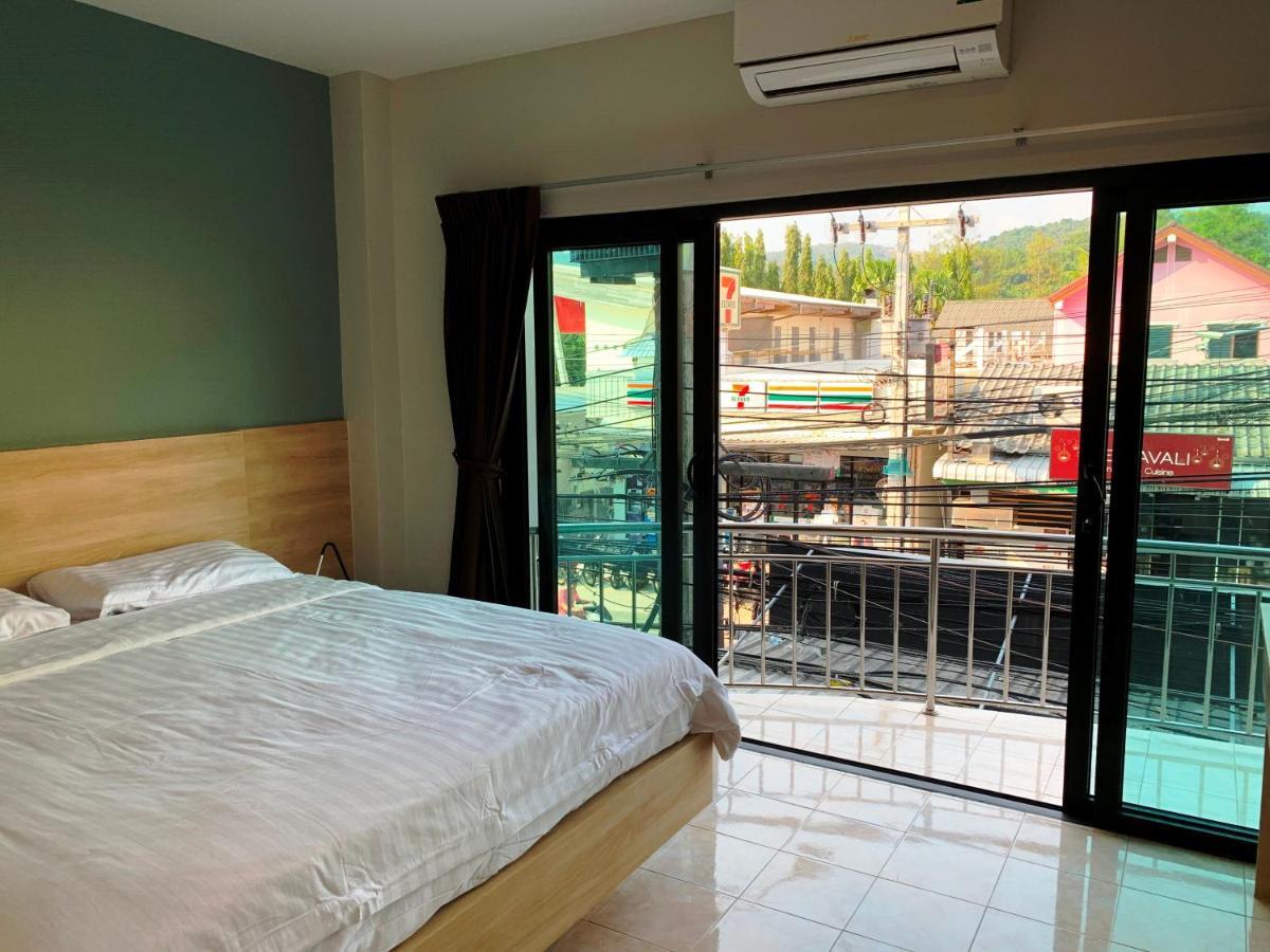 Inn Actually 2*