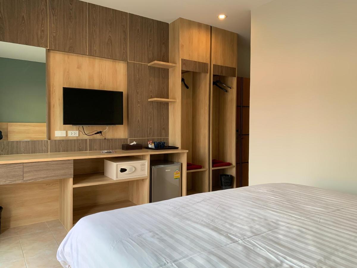 Actually Inn Karon