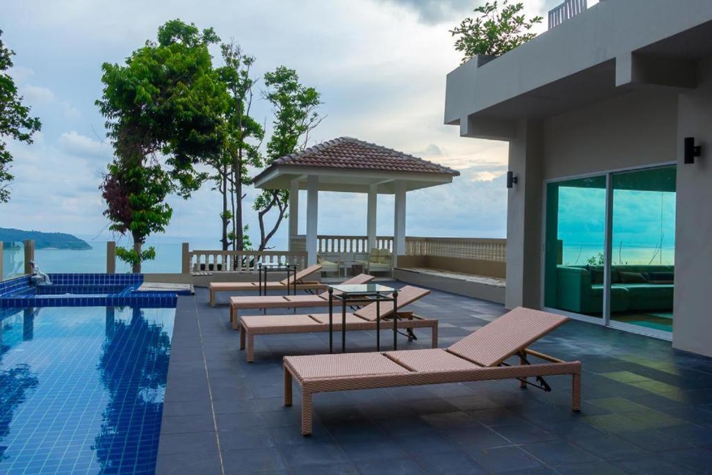 Grand Bleu Ocean View Pool Kamala Beach