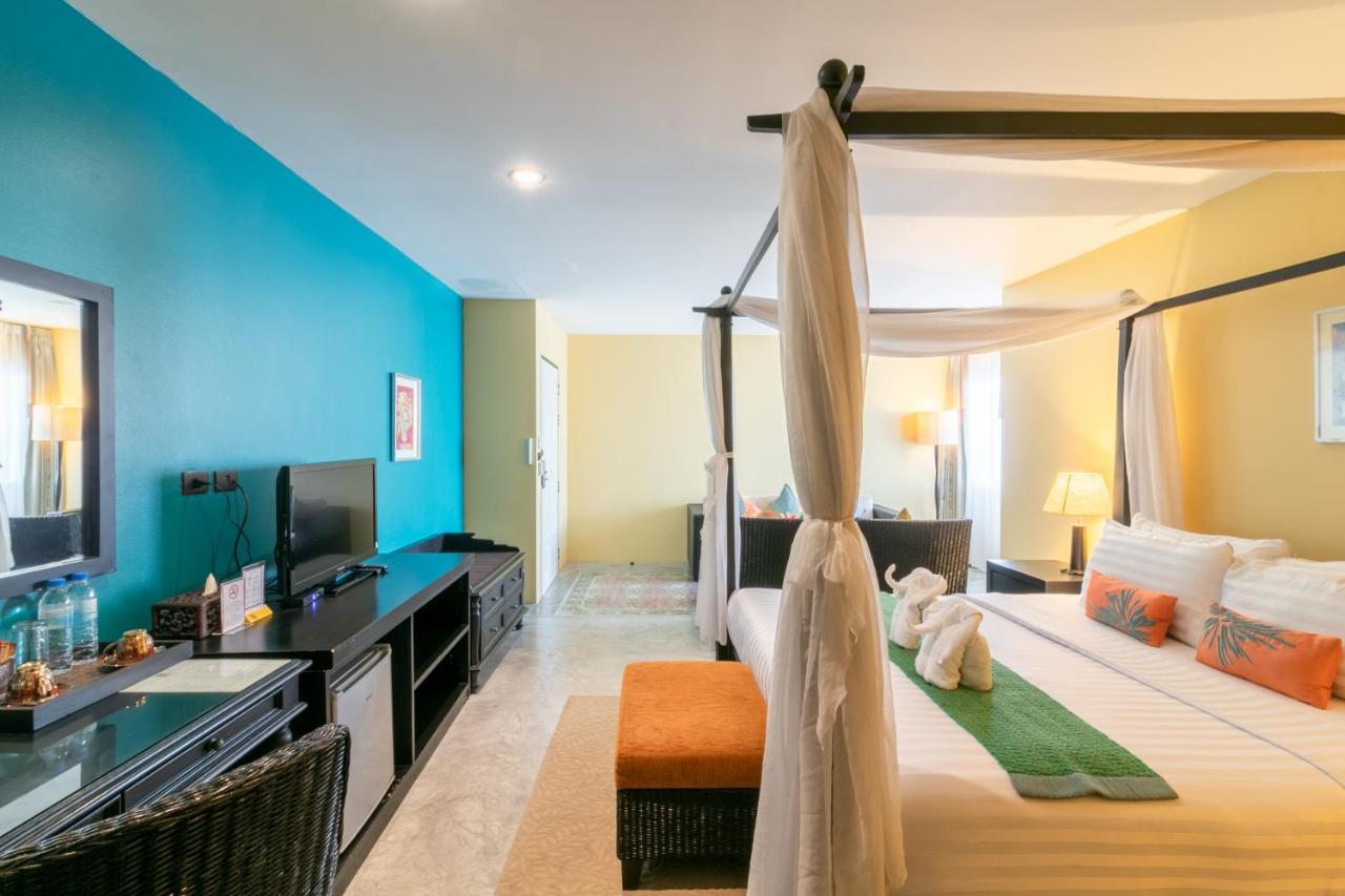 Hotel Baan Phuanda Phuket