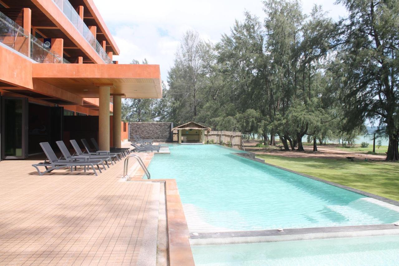 Hotel Coriacea Beachfront Boutique Phuket - Sha Mai Khao