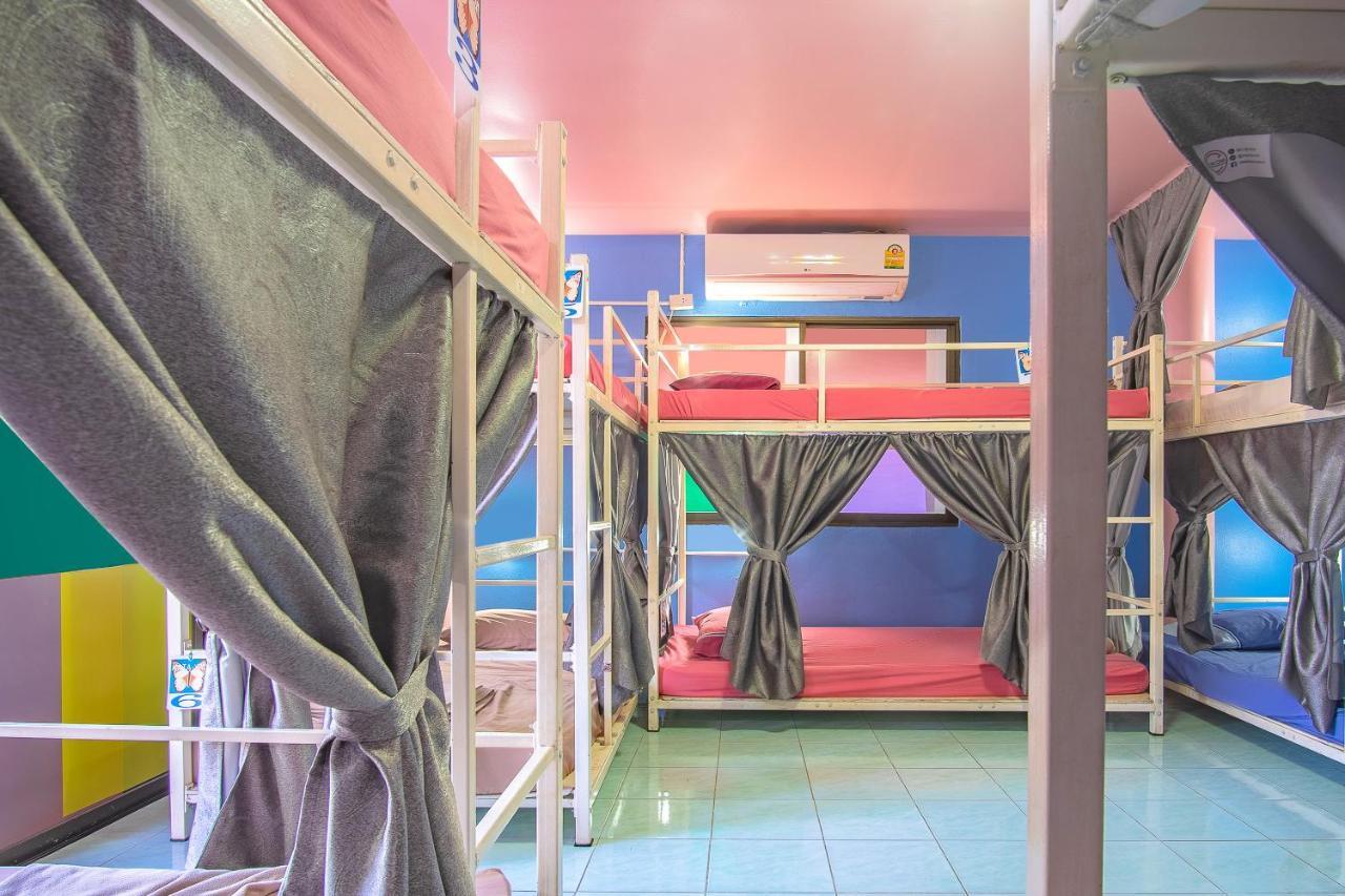 Hostel Oyo 586 I