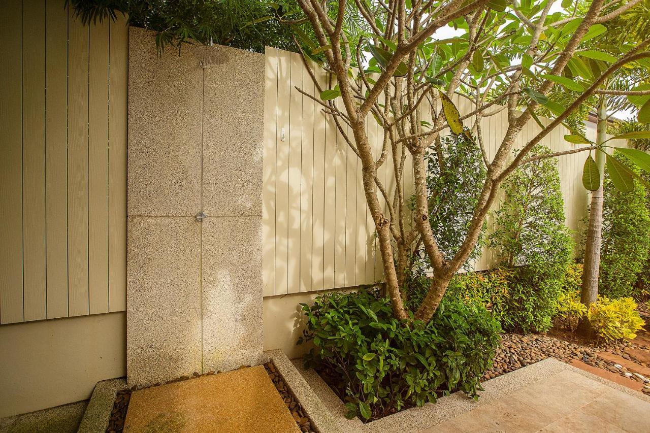 Shanti Estate By Tropiclook *