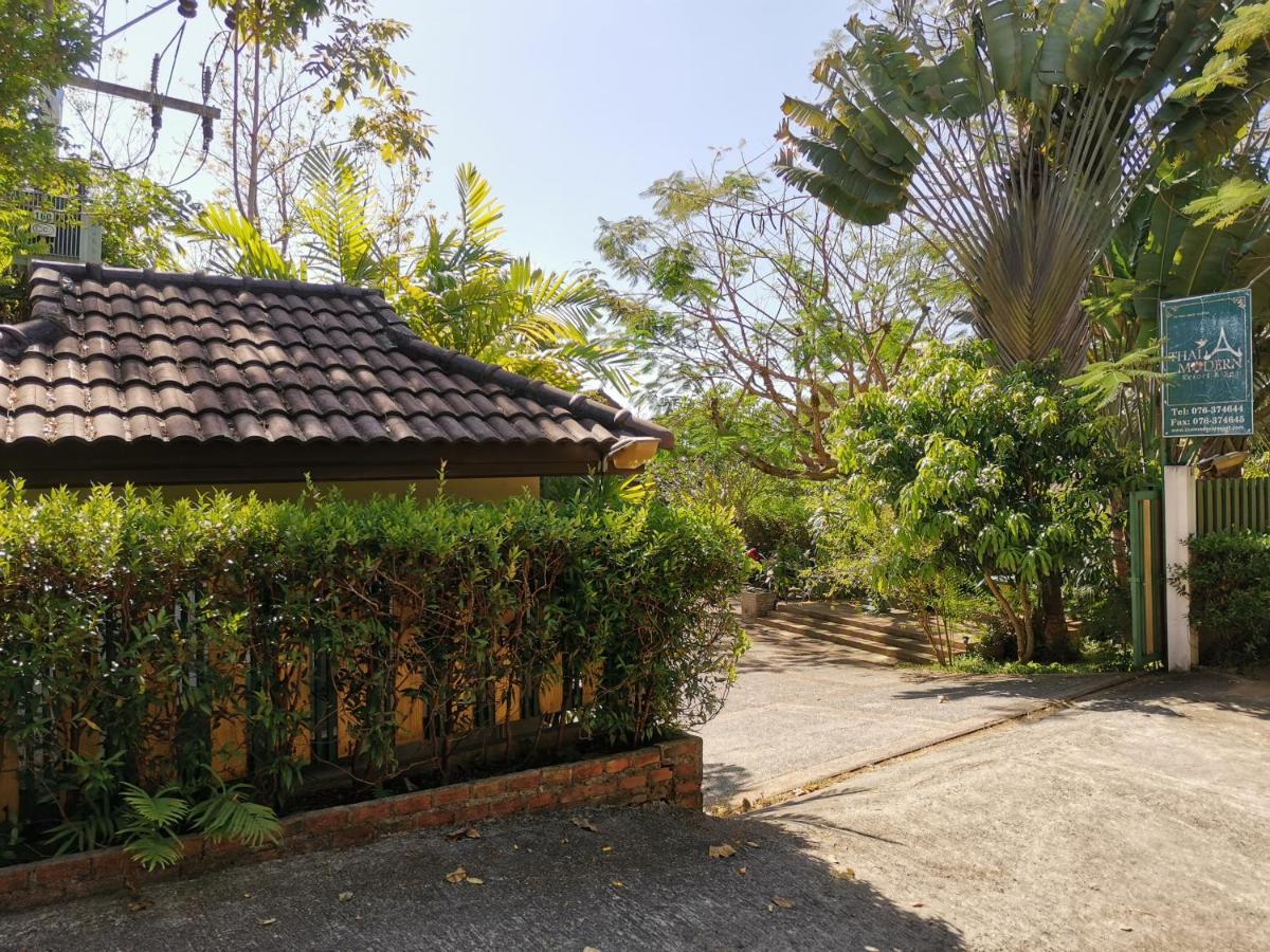 Thai Modern & 