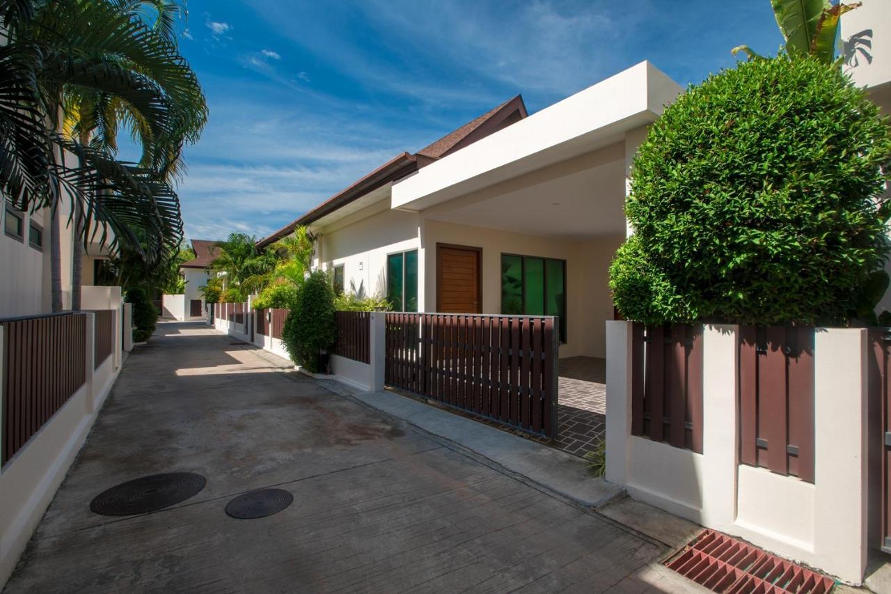 Laem Ka By Tropiclook Villa Rawai