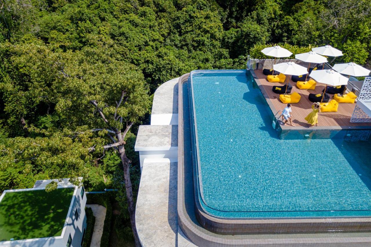 Utopia Naiharn 4*
