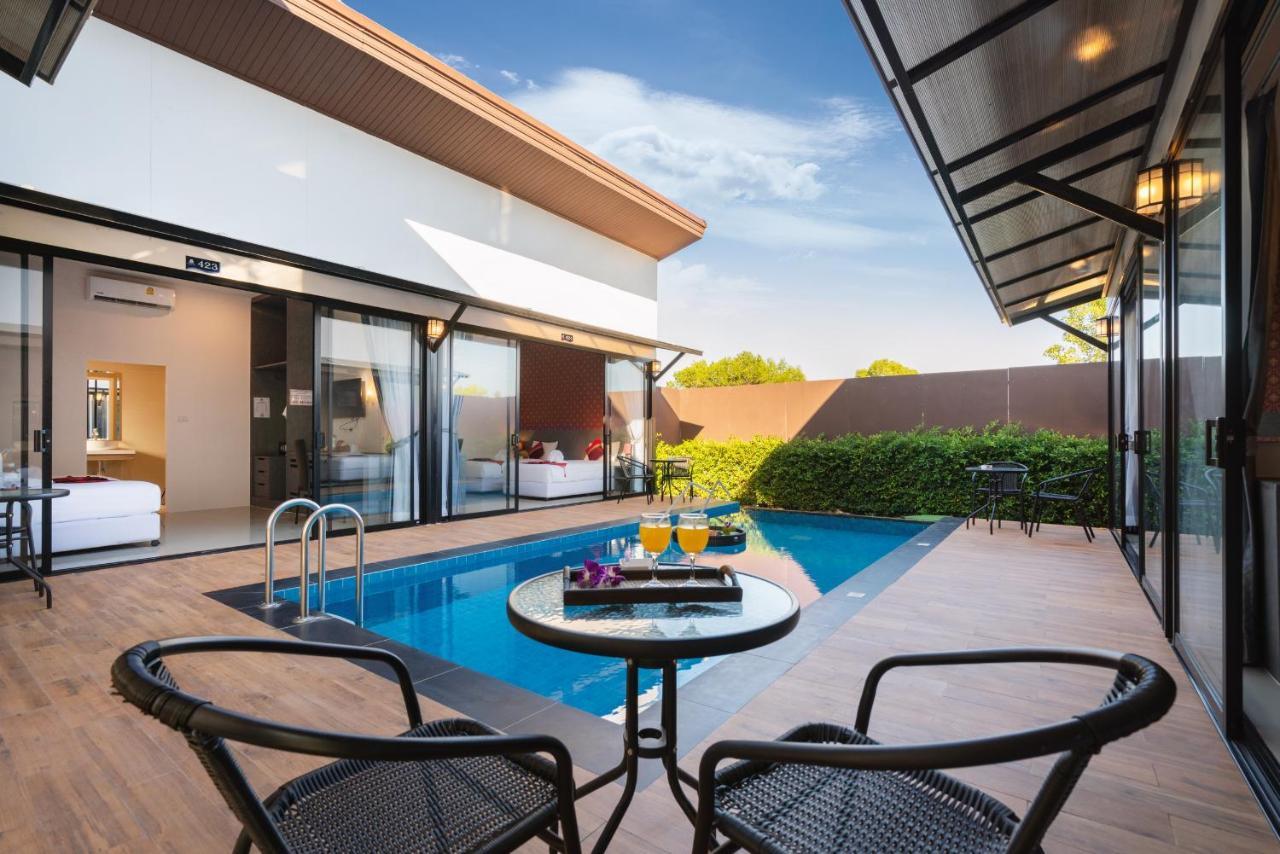 Thames Tara Private Pool Phuket - Sha Extra Hotel