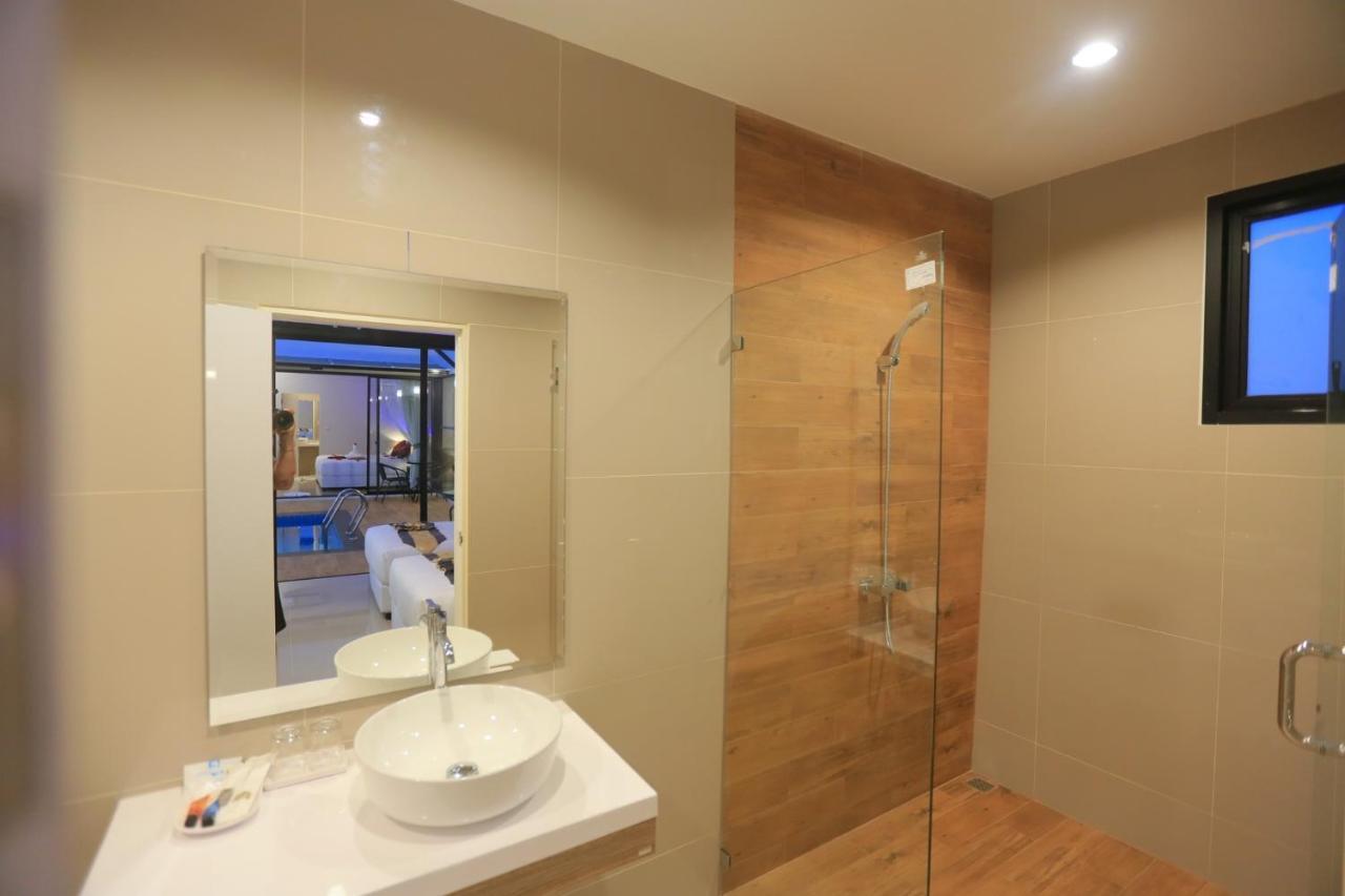 Thames Tara Private Pool Phuket - Sha Extra Hotel 5*