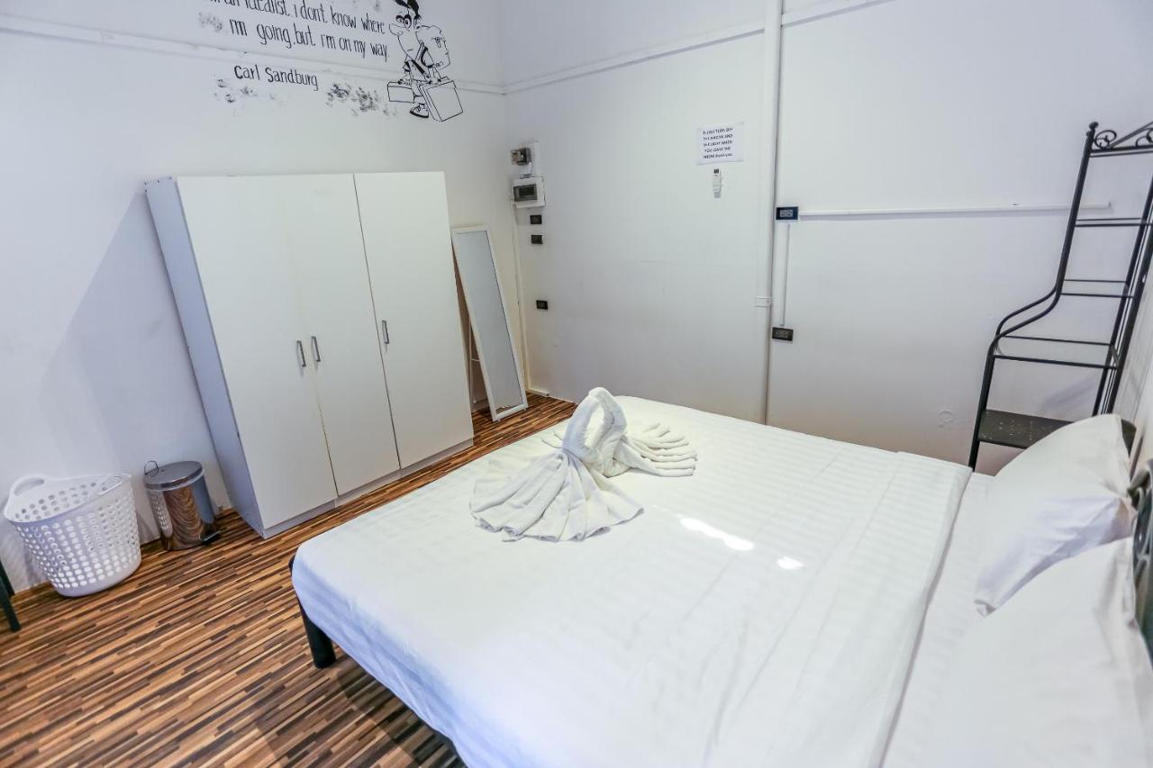 Paradise Backpackers Hostel Patong