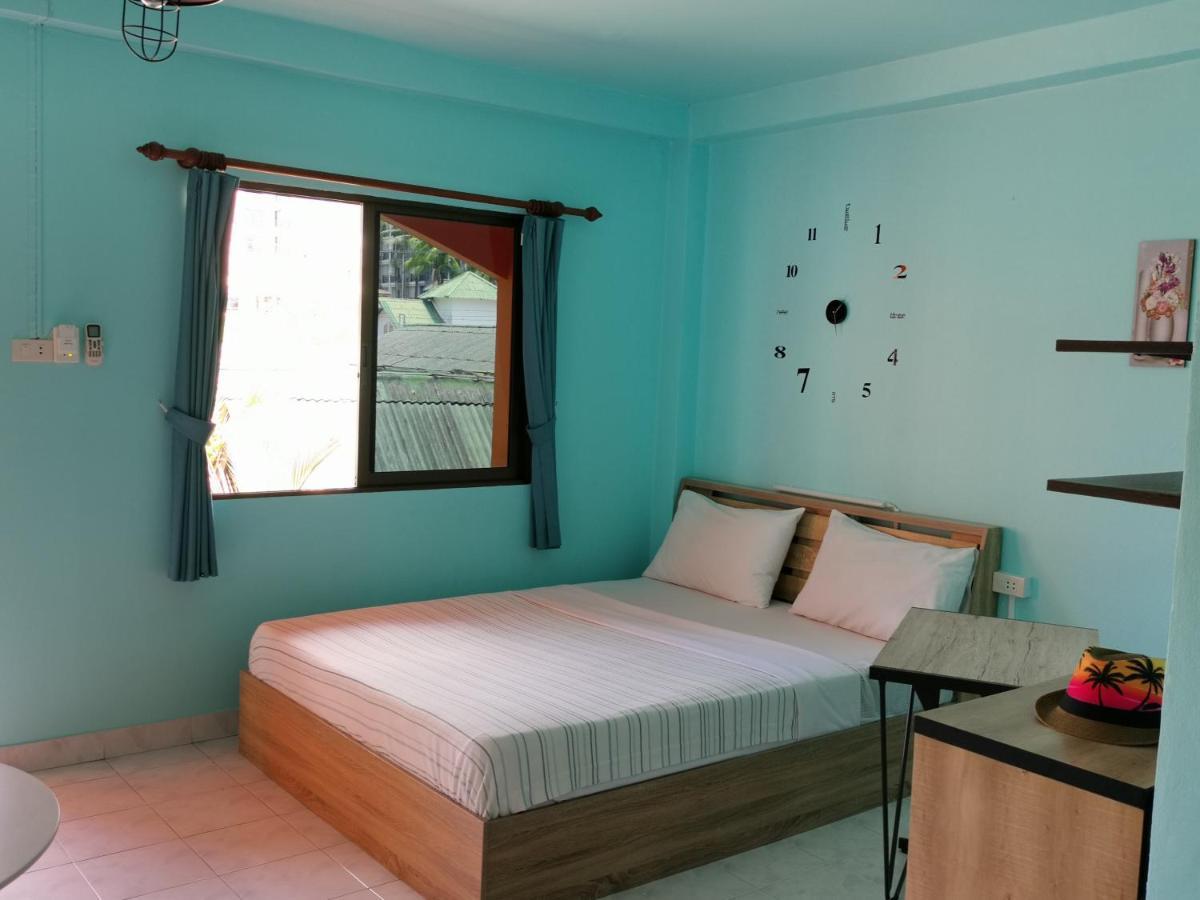 Hostel Mypatong Social *