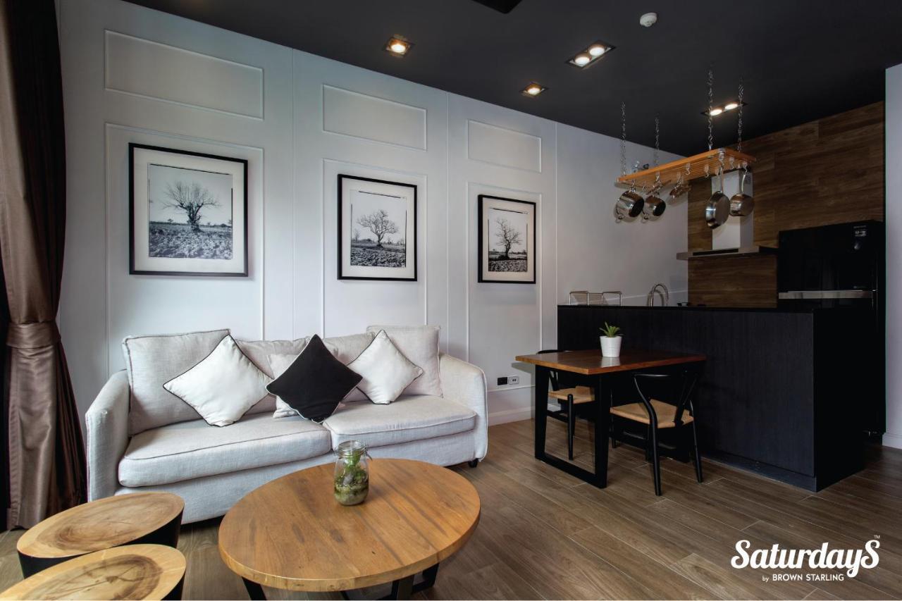 Onebedroom With Balcony At Saturdays