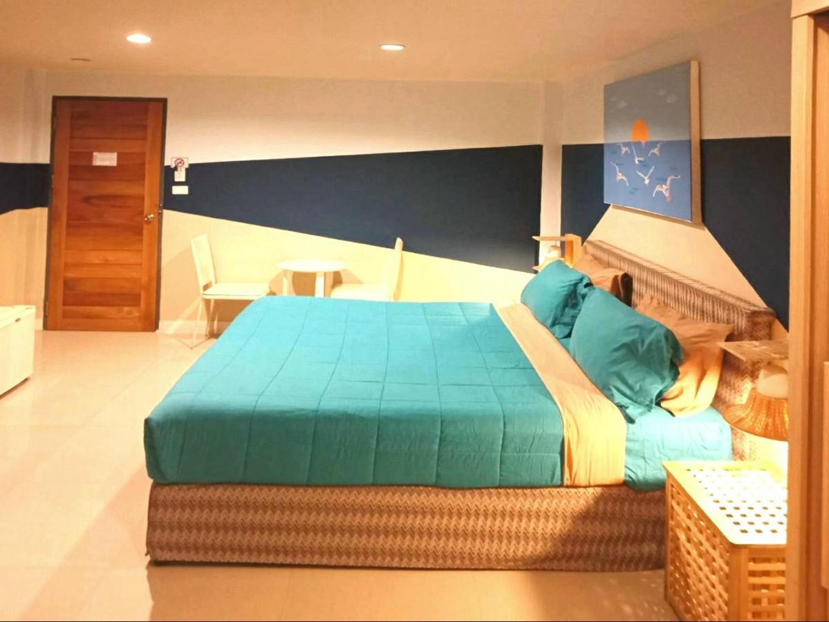 Limburi Hometel Phuket