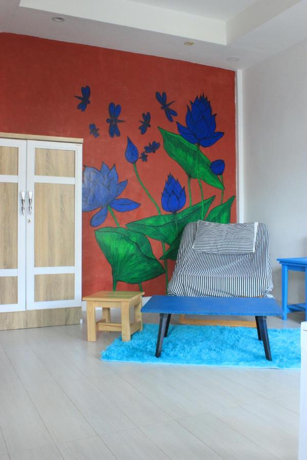 1715 House - White Rhino 3* Rawai