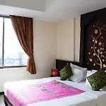 At Phuket Inn Patong Beach
