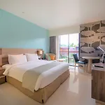 Holiday Inn Express Phuket Patong Beach Central By Ihg