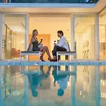 Indulge In Your Dream Getaway At Gemini Villa 6 Bedrooms, Private Beach, And Yamu Pier Sea Views