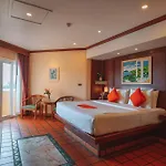 Pacific Club Resort