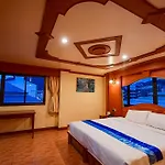 Complex Hotel