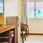 Phaithong Sotel Resort