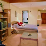 Aquarius Gay Guesthouse & Sauna