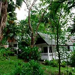 Full Moon Beach Resort