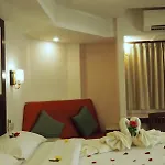 Paradise Inn
