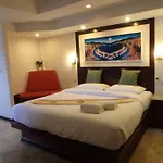 Paradise Inn