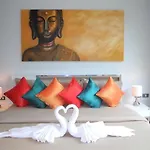 Emerald Patong 1 Bedroom Apartment Garden View
