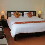 La De Bua Hotel