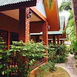 Tanamas House