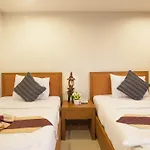 Hip Yaya Residences