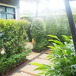 Jinda Resort