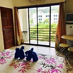 Ban Patong Residence