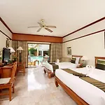 Thara Patong Beach Resort & Spa