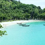 Sweet Hotel Patong