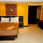 Full Moon Beach Resort