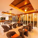 Oyo 485 Million Patong Beach Resort