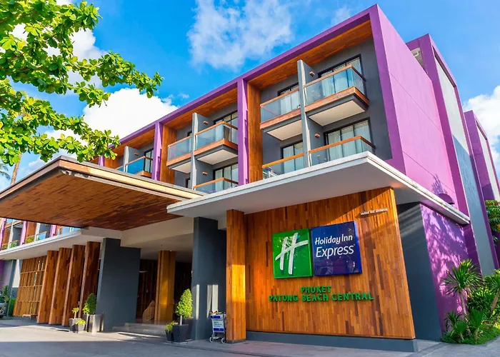Holiday Inn Express Phuket Patong Beach Central By Ihg