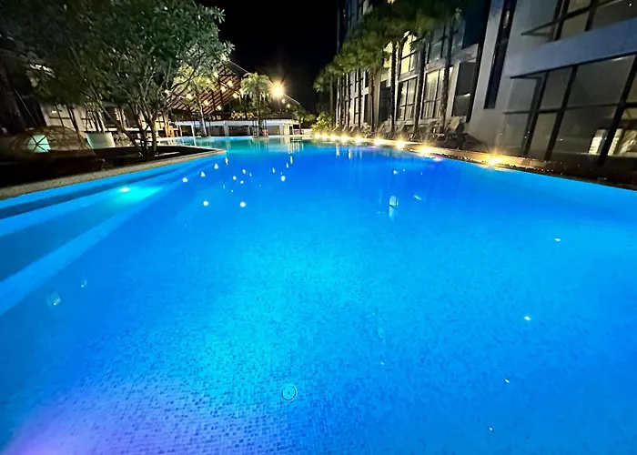 Kamala Beach P72 Exclusive Junior Suite