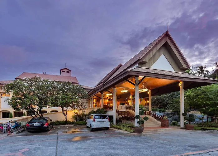 Thara Patong Beach Resort & Spa