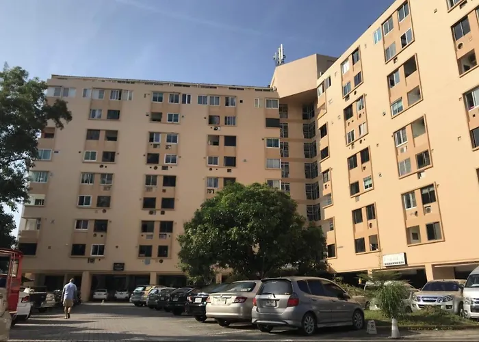 Patong Studio Apartments And Dormitory