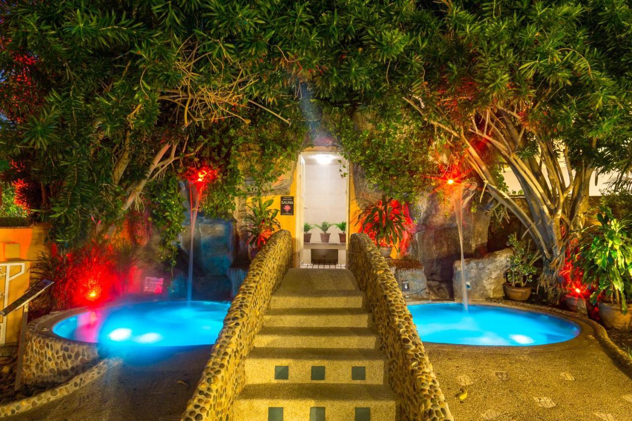Hotel Pacific Club 4*