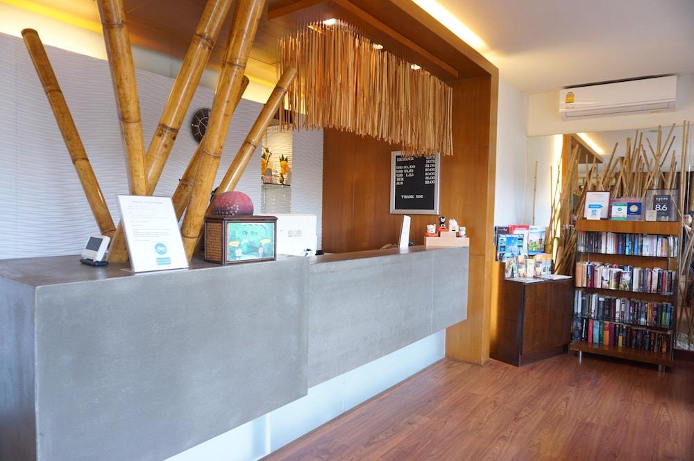 Bamboo House Phuket Hotel Karon