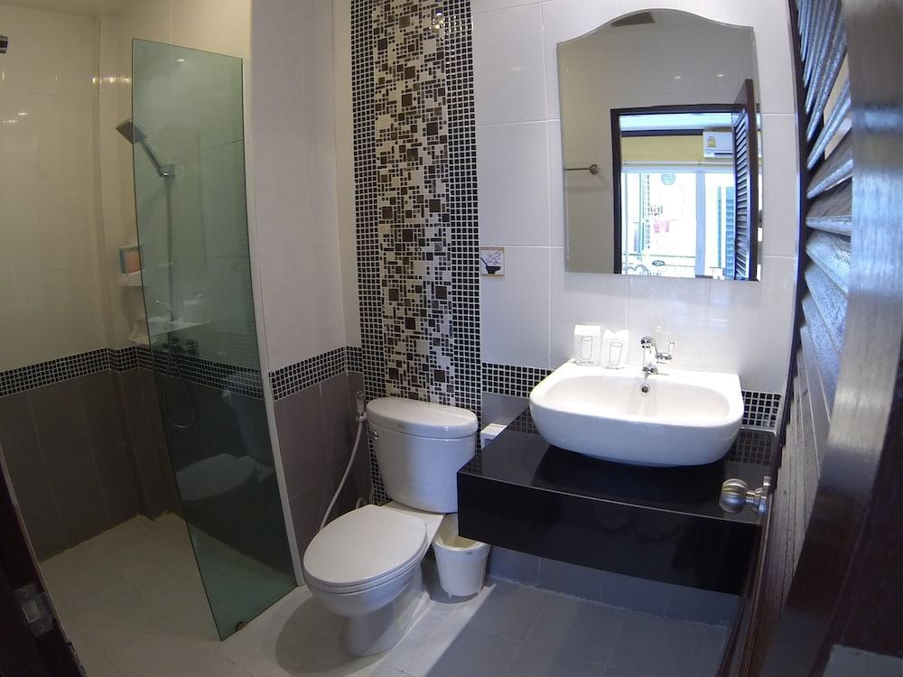 Mansion - Sha Certified 3* Patong
