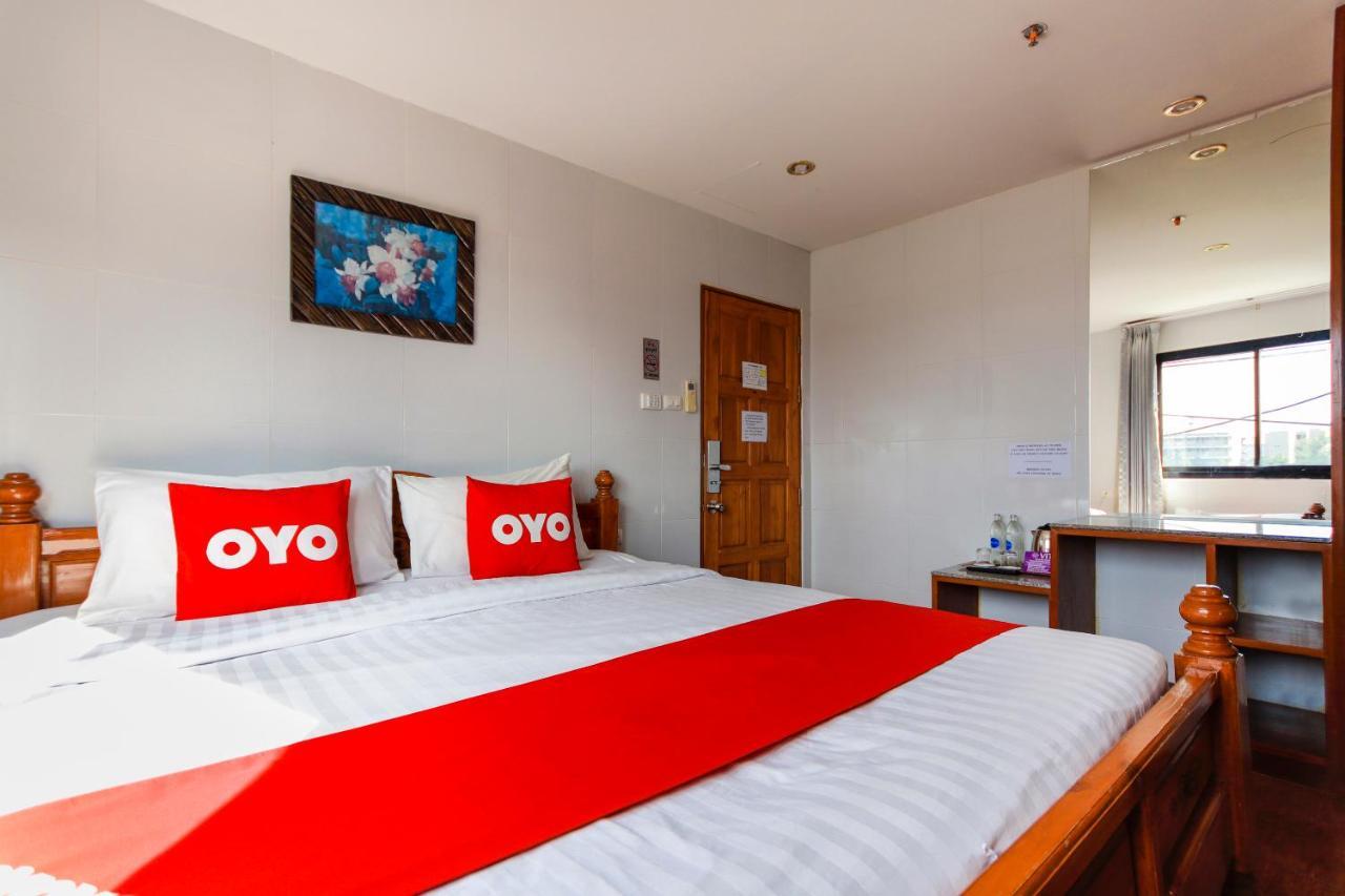 Hotel Oyo 861 Dynasty Patong
