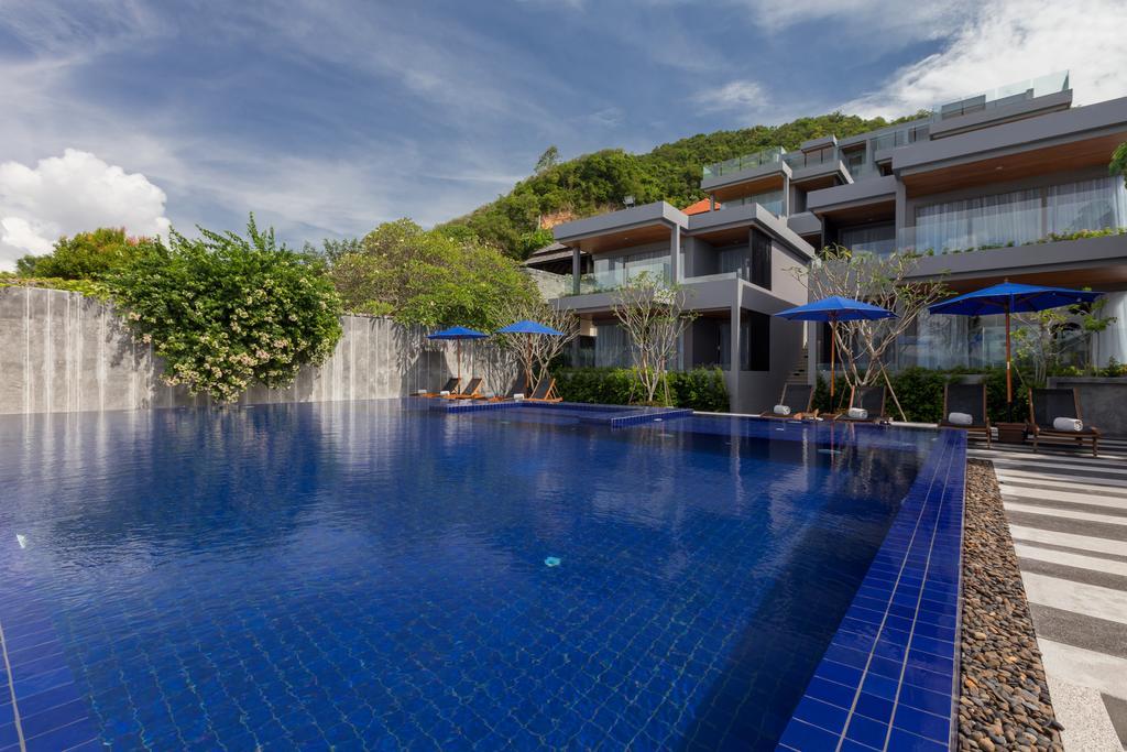 X10 Seaview At Resort