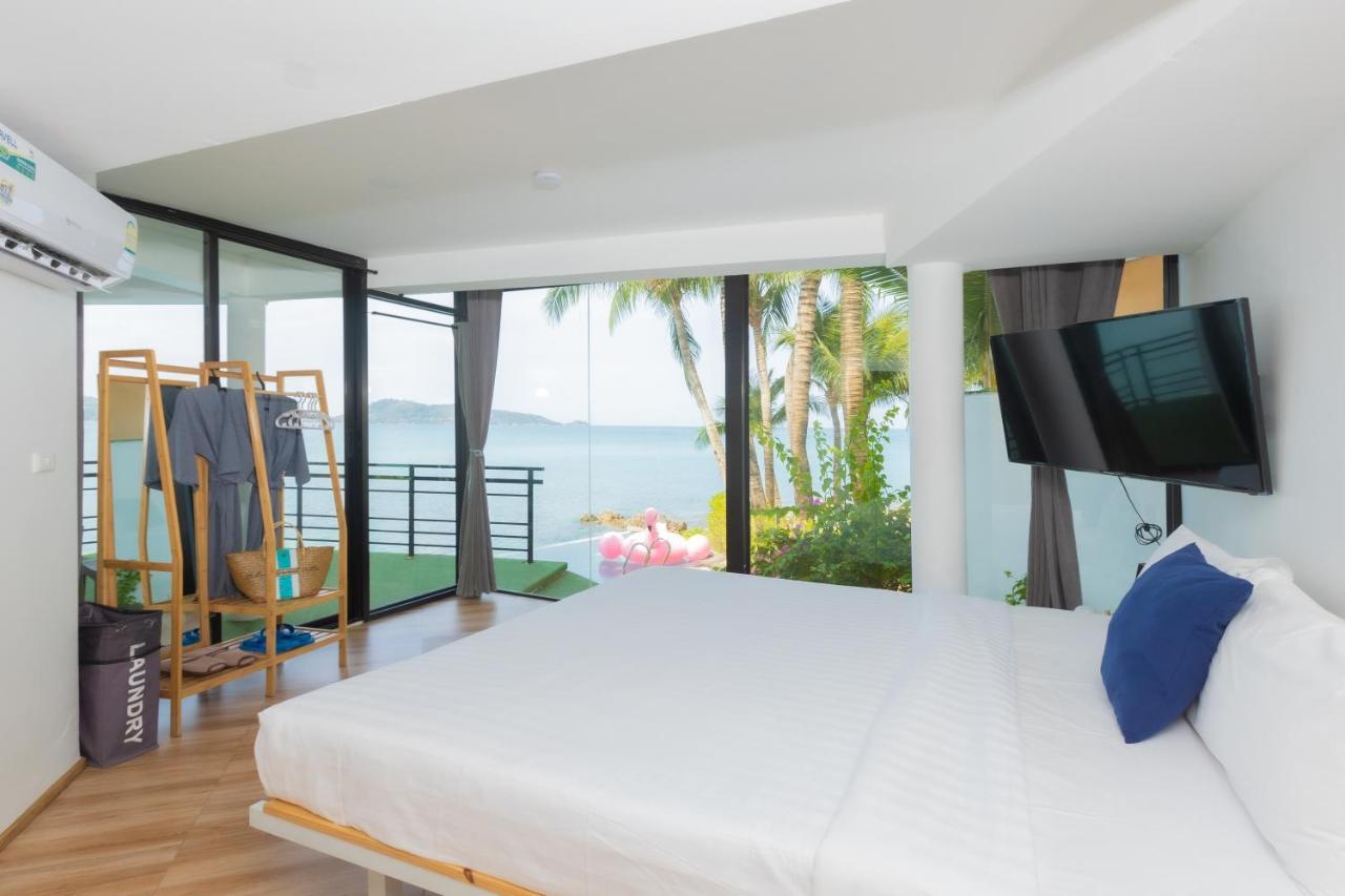 Sunset Phuket Villa *