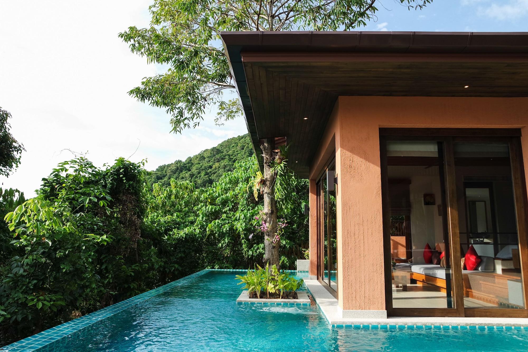 Korsiri Pool Resort 4*
